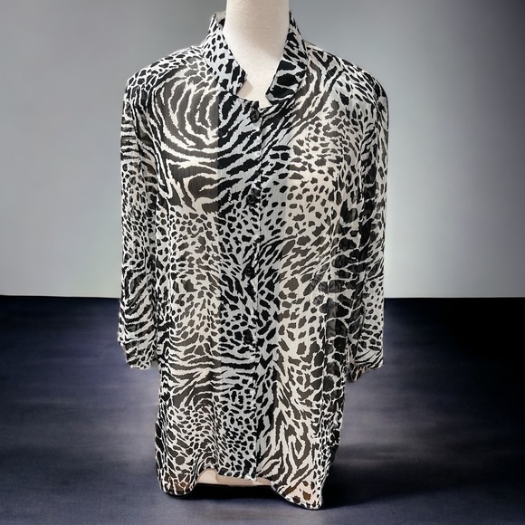 DRAPERS AND DAMONS TUNIC SHEER ANIMAL PRINT BLOUSE - Picture 1 of 6